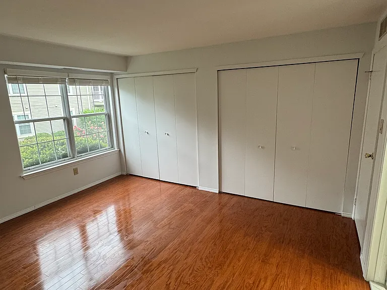 311 Society Pl — Photo 39