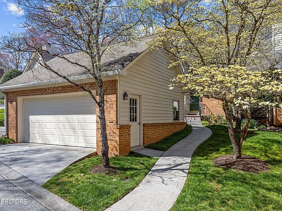 2nd image of 1108 Greywood Dr