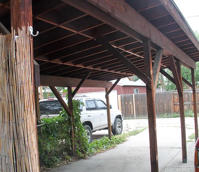 1142 S Washington St — Photo 21
