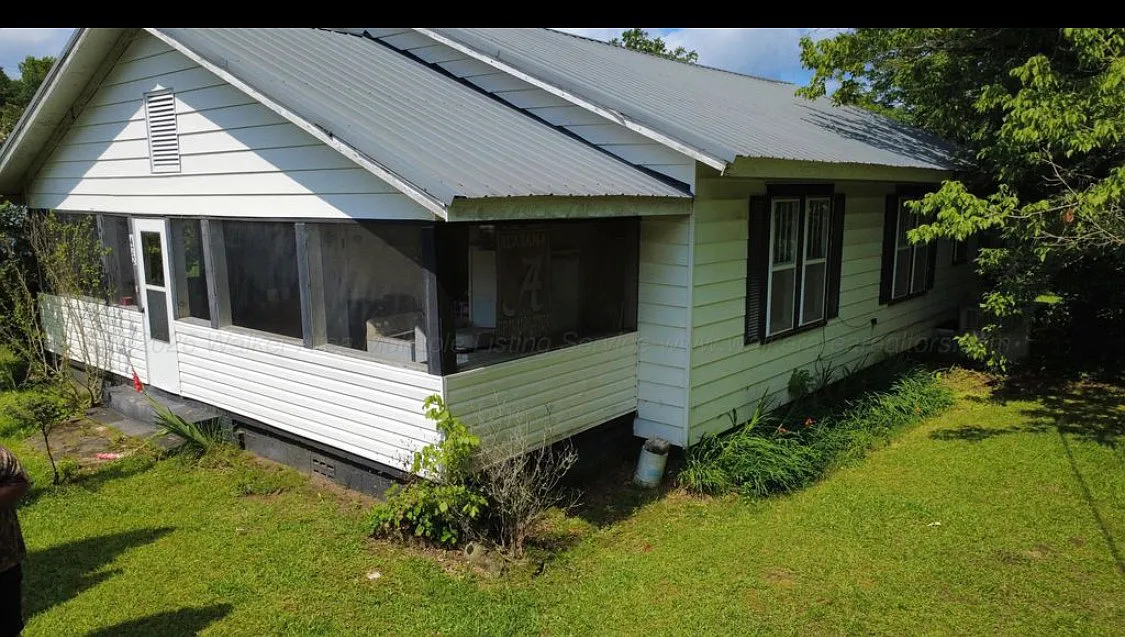 4 bed, 2246 sqft, $1,450 — Photo 3
