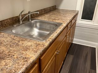 53 Mendon St APT 2, Worcester, MA 01604