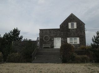 2087 Montauk Hwy, Amagansett, NY 11930