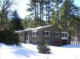 7 Lido Ln, Bedford, MA 01730