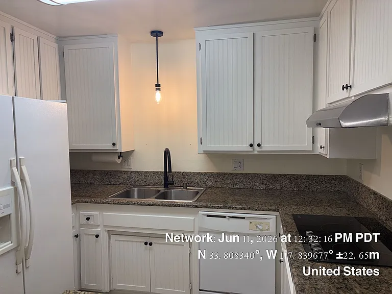 1201 N California St #29 — Photo 11