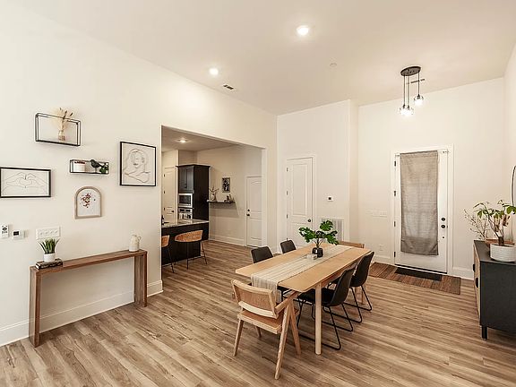 5th image of 1074 Bear Branch Cir