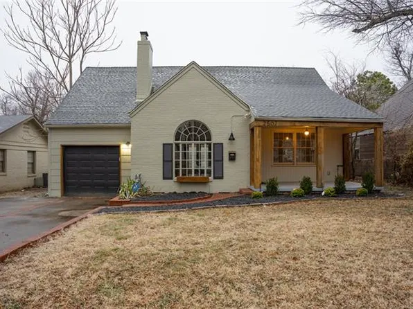 2507 E 17th Pl S, Tulsa, OK 74104