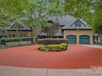 145 Hunters Pointe Ln, Mooresville, NC, 28117