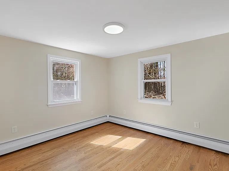 60 Union St — Photo 19