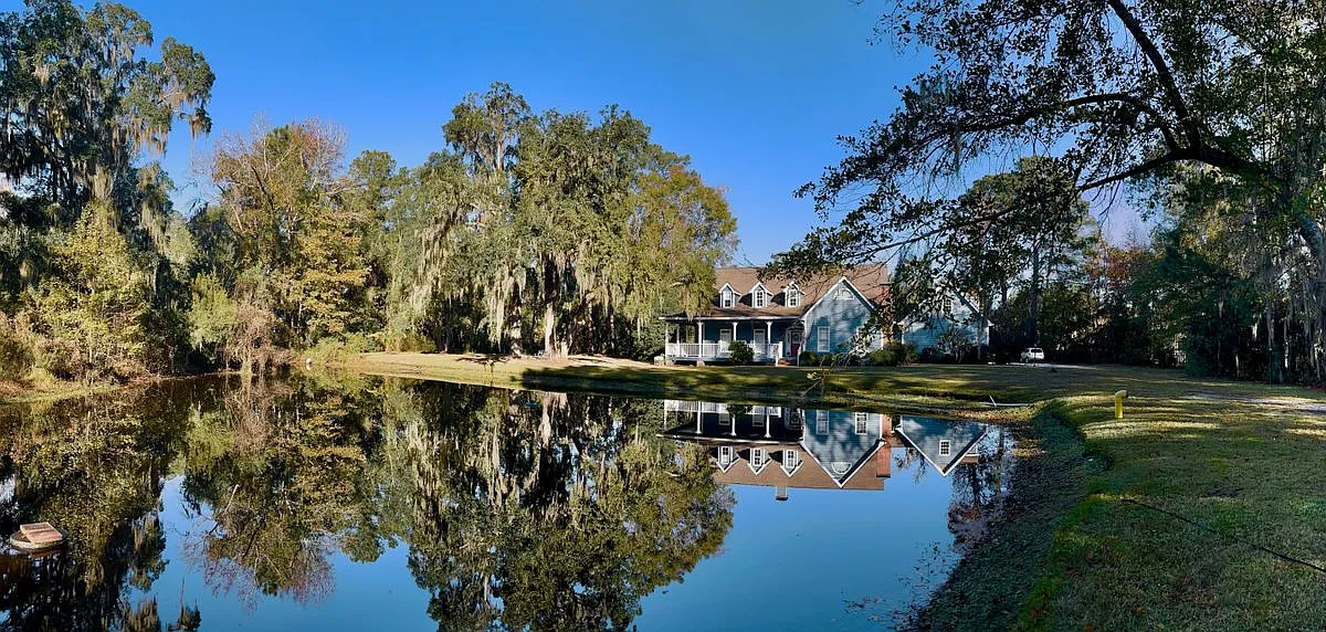 3 bed, 3.5 bath, 3519 sqft, $3,600 — Photo 3