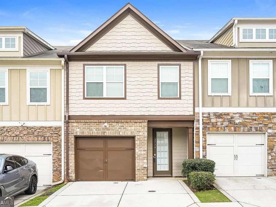 1st image of 2716 Avanti Way