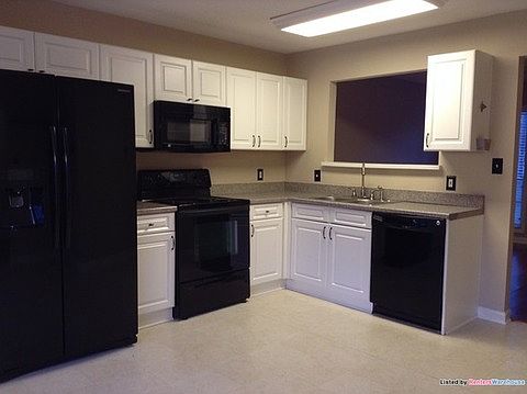 4th image of 5081 Farm Valley Dr NE