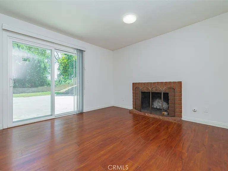 3424 S Rachel Ave — Photo 12