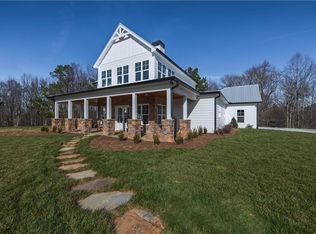 70 Highpoint Ridge Rd #1, Ellijay, GA 30536