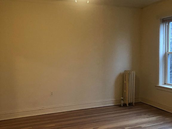 4th image of 6332 N Magnolia Ave APT 2E