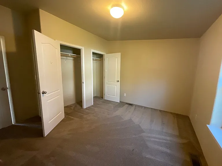 8477 Selder Rd — Photo 11