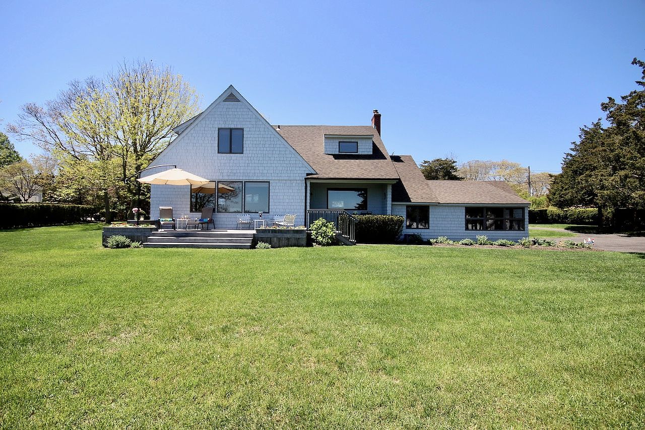 60 Shinnecock Rd, Hampton Bays, NY 11946 Zillow