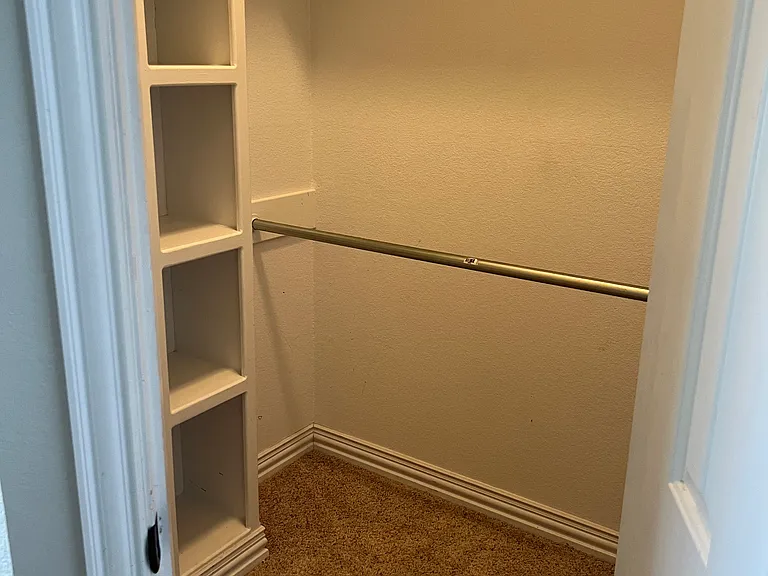 5633 Ross Creek Ln — Photo 13