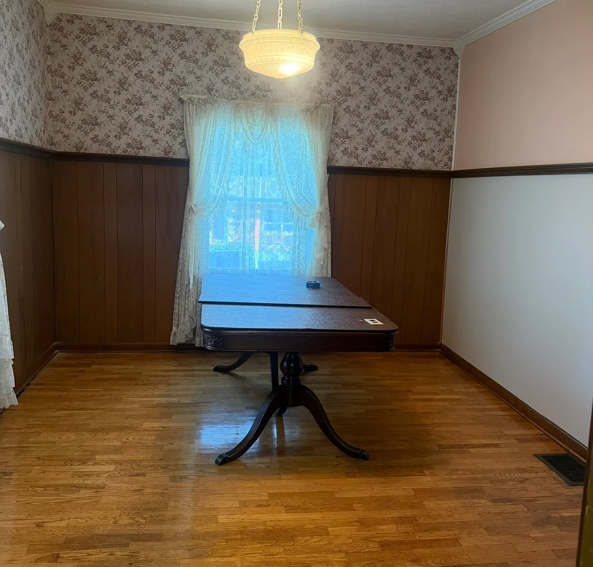 2 bed, $1,000 — Photo 3