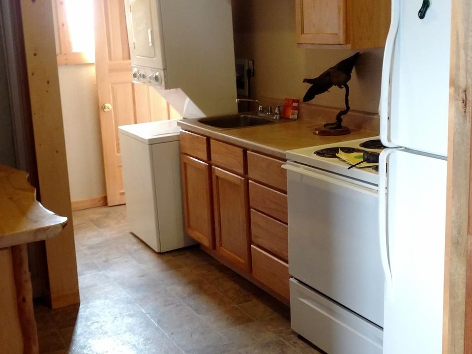 Kitchen, Washer/Dryer