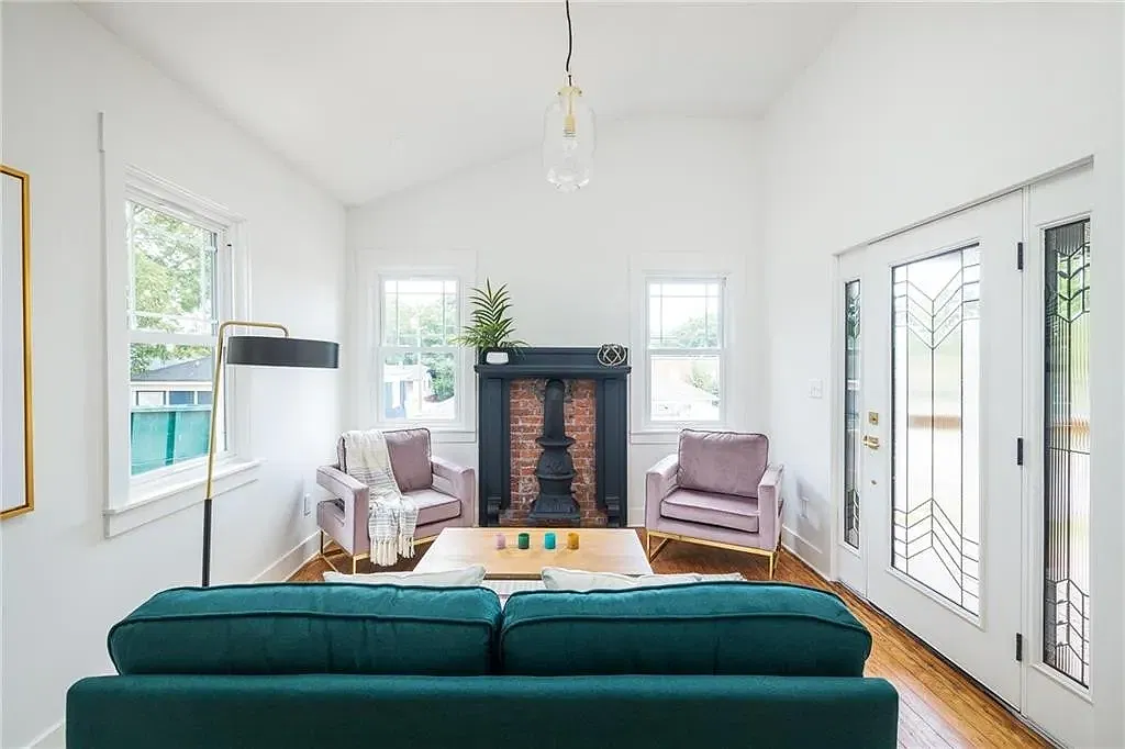 2 bed, 1000 sqft, $2,700 — Photo 4