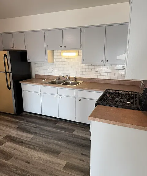 802 Warren Ave #3 — Photo 3
