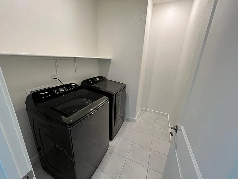 3467 Gallatin Dr — Photo 20