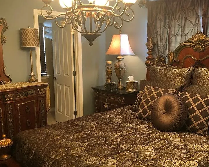 Magnolia Cir — Photo 3