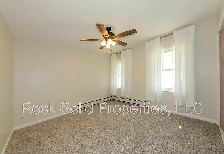 1301 E 23rd St #1 — Photo 11