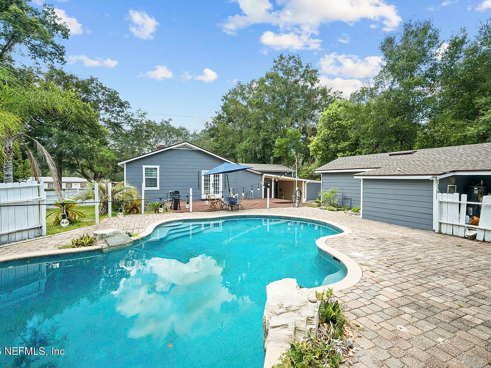 1st image of 9741 BRADLEY Road