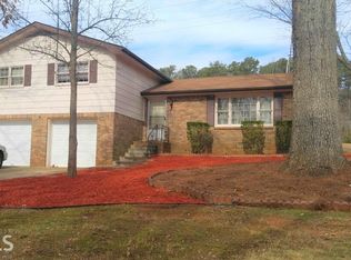 1316 Burbank Trl, Morrow, GA 30260