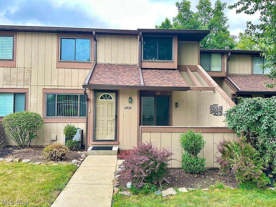 1st image of 11428 Harbour Light Dr #17
