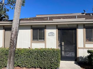11903 Sturbridge Ln, Wellington, FL 33414