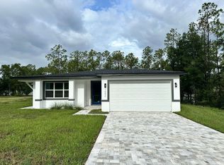10034 N Darwin Way, Dunnellon, FL 34434
