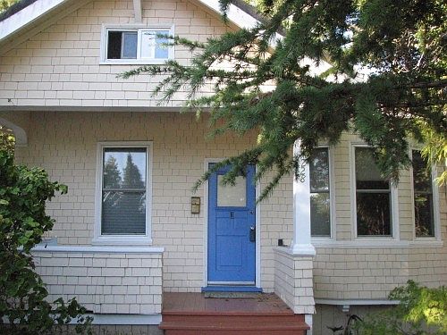 1st image of 228 Payran St