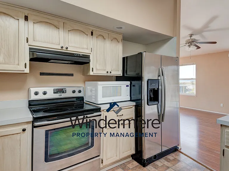 236 Calhoun Loop — Photo 4