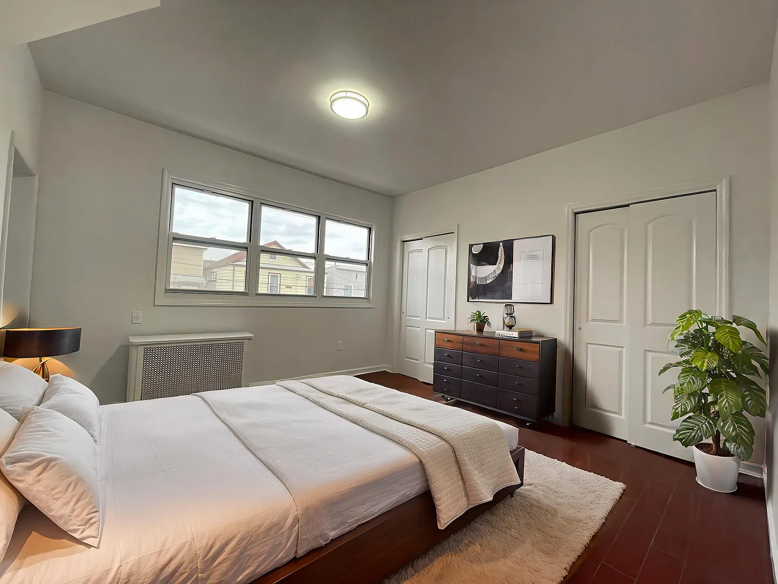 4 bed, 1.5 bath, $3,600 — Photo 3