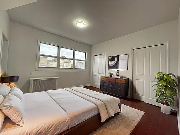 3rd image of 40 Searing Ave Floor 2