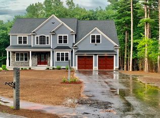 15 Chamberlain Rd, Westford, MA 01886