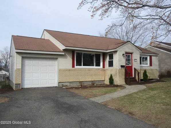 34 Perry Avenue, Latham, NY 12110