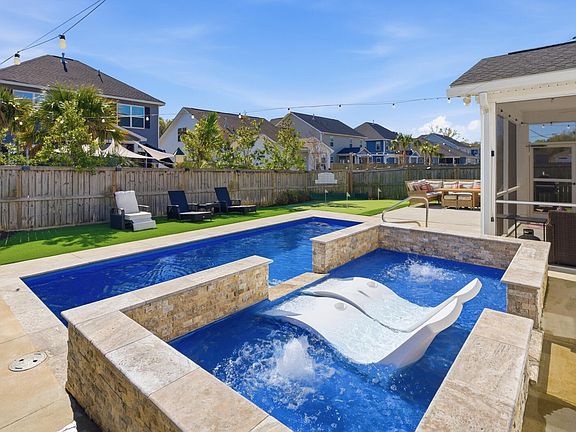 3rd image of 2893 Cavalcade Cir