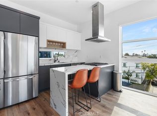 4537 W 16th 1/2 Lks, Los Angeles, CA 90019
