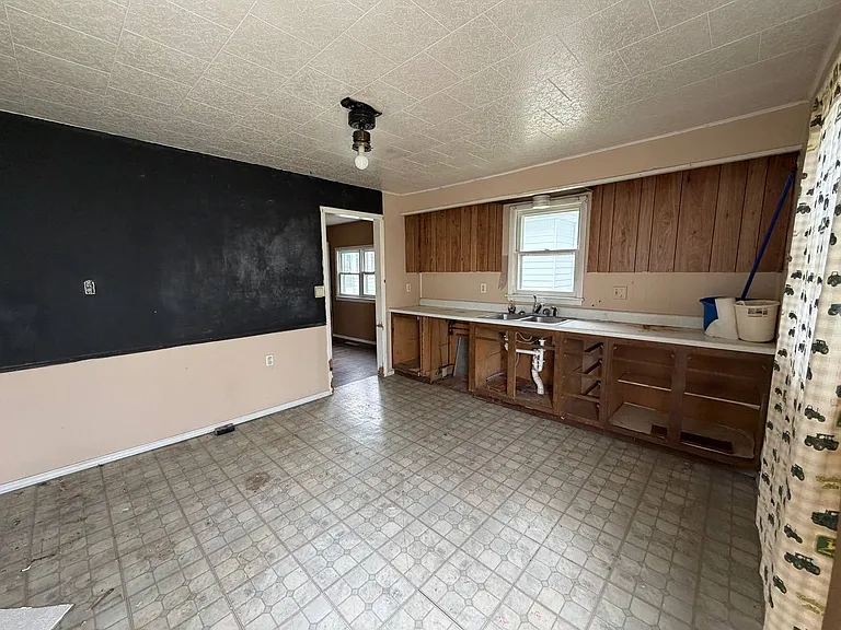 602 18th Ave — Photo 24