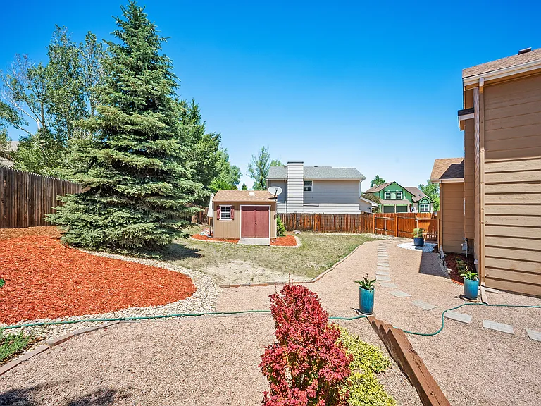 3425 Hideaway Pl — Photo 35