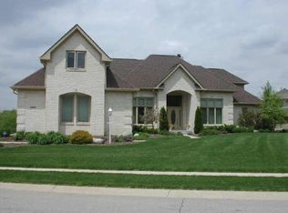 10806 Burning Rdg, Fishers, IN 46037