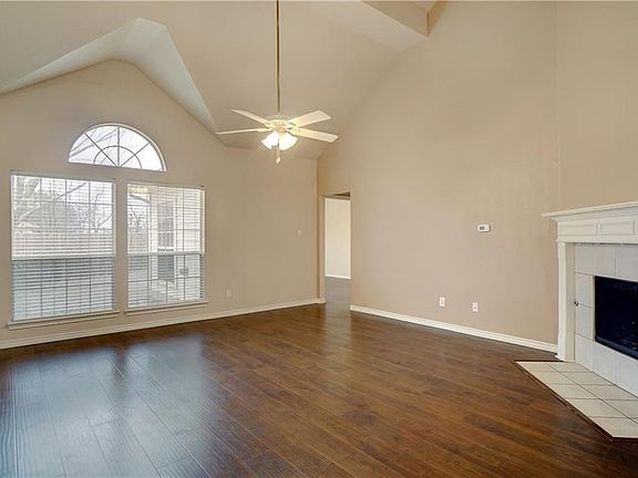 5th image of 6036 Portridge Dr