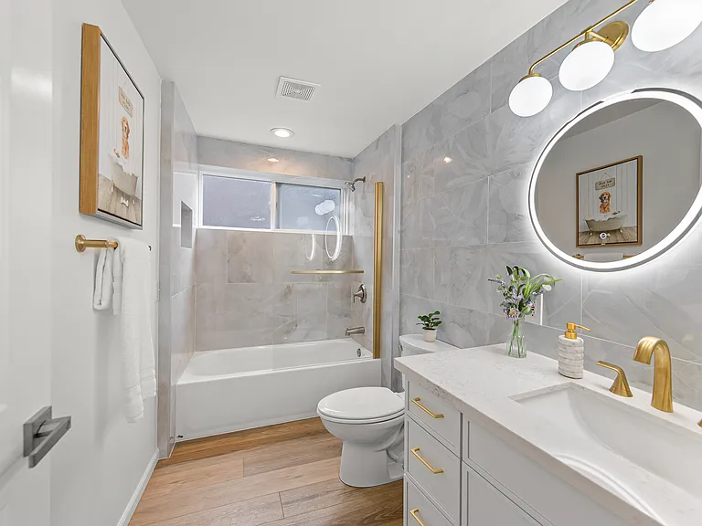 8808 NE 139th St — Photo 21