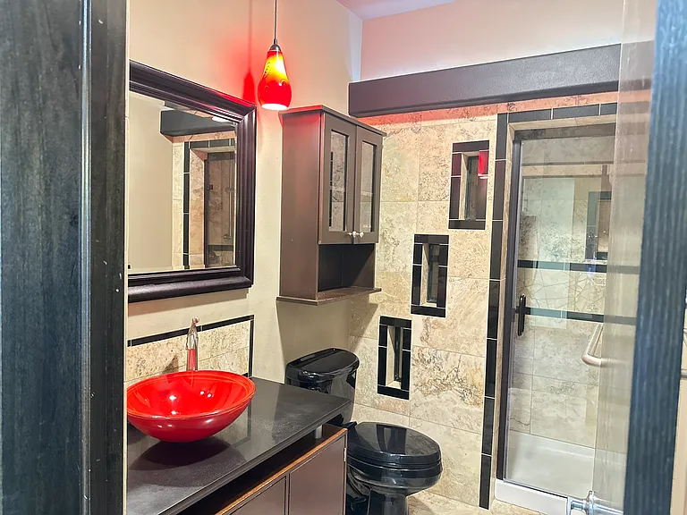 111 SE 22nd St #21 — Photo 5