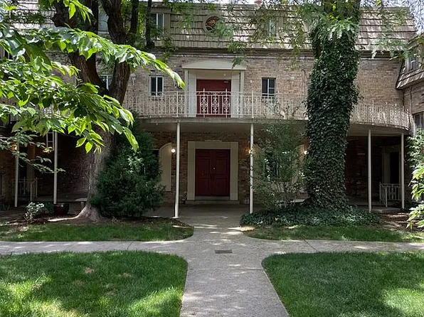 2220 E Murray Holladay Rd APT 123, Holladay, UT 84117