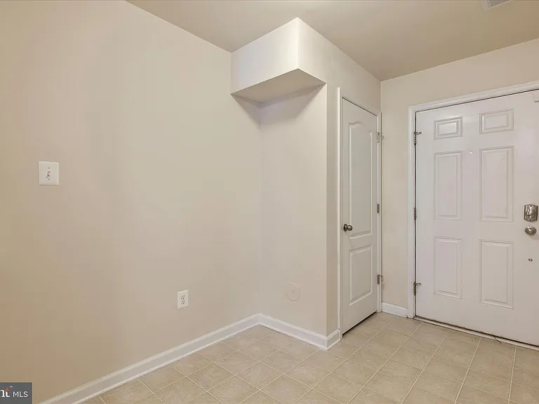 11696 Palm Desert Pl — Photo 4