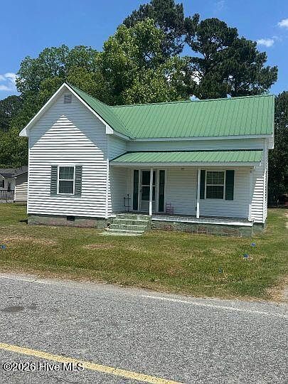 1st image of 1035 Winslow Road